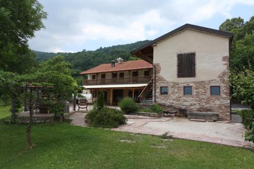  Agriturismo Cornolade, Pension in Ponte nellʼAlpi bei Garna dʼAlpago