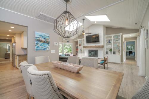Mooring Buoy 187 4 Bedrooms Deck Lagoon Sleeps 10 - image 5