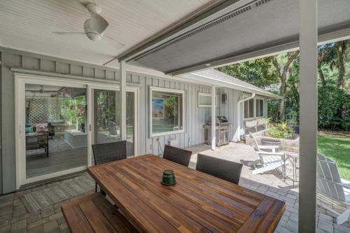 Mooring Buoy 187 4 Bedrooms Deck Lagoon Sleeps 10 - image 2