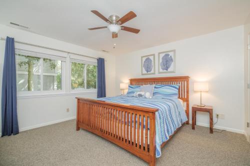 Mooring Buoy 187 4 Bedrooms Deck Lagoon Sleeps 10 - image 9