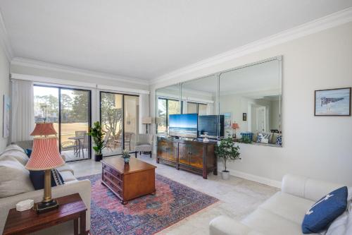 Beaches n Fairway Getaway in Ponte Vedra, USA