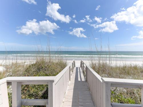 Ocean Pearl 4 Bedrooms Sleeps 13 Private Pool Ocean Front - image 6