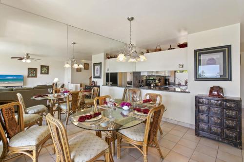 Wailea Ekahi 27B 2 Bedrooms Ocean View Pool Sleeps 6 - image 10