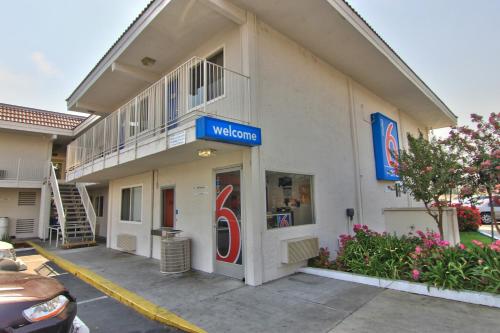 Motel 6-Sacramento, CA - Old Sacramento North