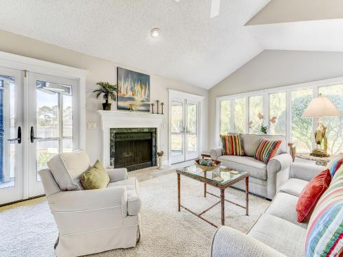 Fishermans Cove 45 WiFi End Unit 2 Bedrooms Sleeps 6 - main image
