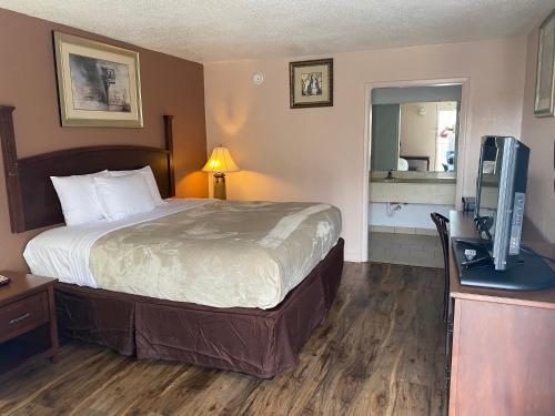 Luxury Inn in Montgomery, USA