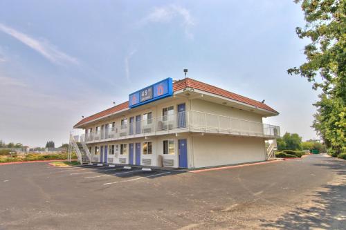 Motel 6-Sacramento CA - North - image 13
