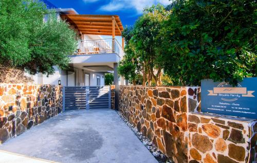 Bitsakis Family - Paleochora Luxury Villa