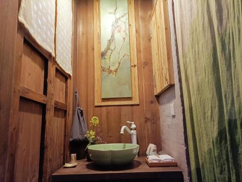 WuYuan QiYe YanXiang Guesthouse