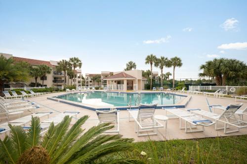 Ocean Village Club Q12 2 Bedrooms Sleeps 7 WiFi Pet Friendly - image 2