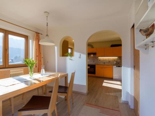  Apartment Rabl, Pension in Kirchbichl