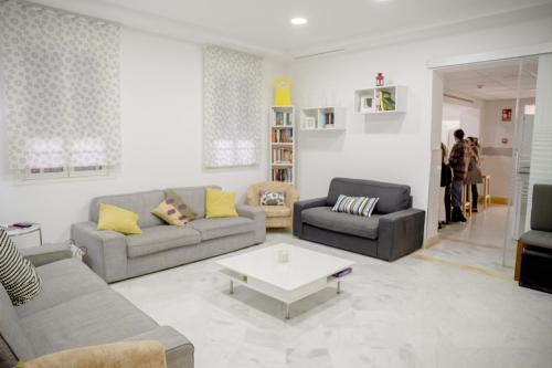  Colegio Mayor Careu - Women Only - University Community in Sevilla