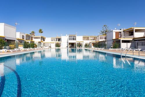 Home2Book Modern Studio & Pool Costa del Silencio