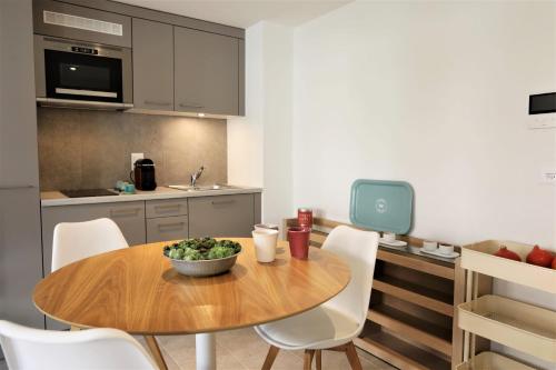  The 109 - Stunning new studios by the lake, close to city center of Lausanne in Paudex