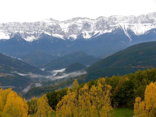 Kilátás, Cal Mateuet in Lles de Cerdanya