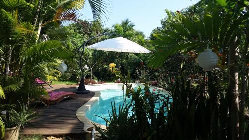 Maison meublée avec piscine près du Lagon