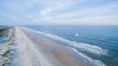 Ocean 14 4 Bedrooms Ocean View WIFI Pet Friendly Sleeps 13 - image 11