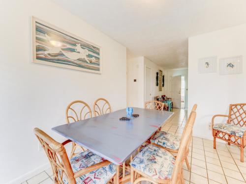 Ocean 14 4 Bedrooms Ocean View WIFI Pet Friendly Sleeps 13 - image 10