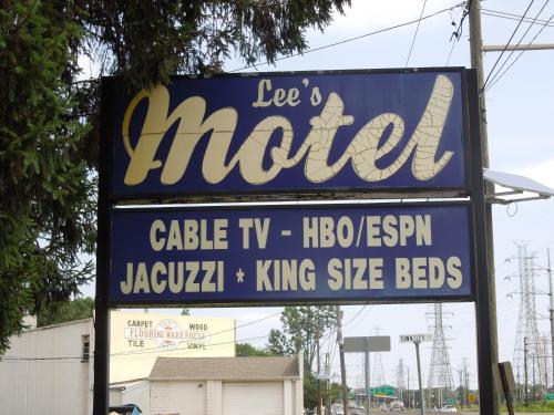 Lees Motel in Edison, NJ - 20 reviews, price from $57 | Planet of Hotels