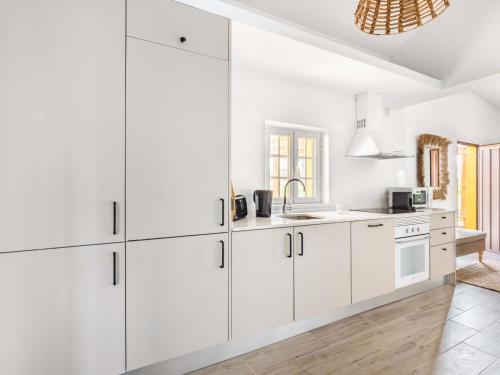 Holiday Home Quinta de Santa Emilia 2 by Interhome in อัลเคเซอ โด ซาล