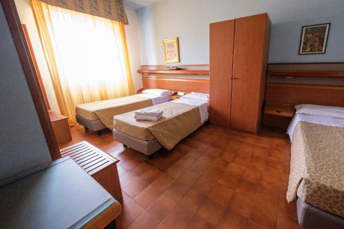 Albergo Zoello Je Suis Albergo Zoello Je Suis