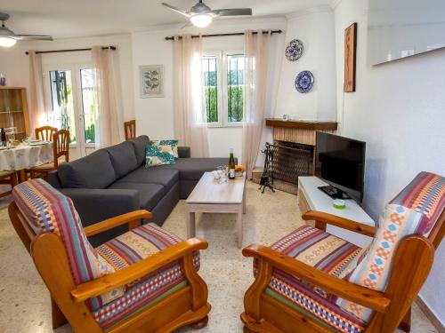 Holiday Home El Palmar-5 by Interhome in Les Bovetes Beach