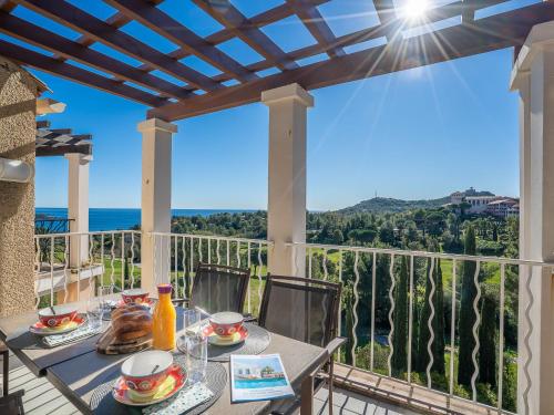 Apartment L'Esquinade - J4 332 by Interhome - Location saisonnière - Saint-Raphaël