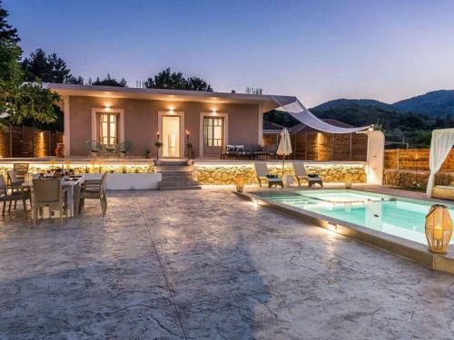 Villa Sunrise gîte à louer Ano Vassilikos