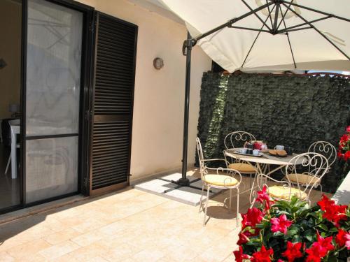 Apartment La Terrazza Di Dinky by Interhome