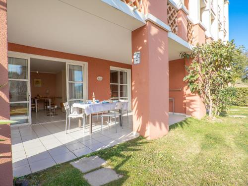 Apartment L'Esquinade - G1003 by Interhome - Location saisonnière - Saint-Raphaël