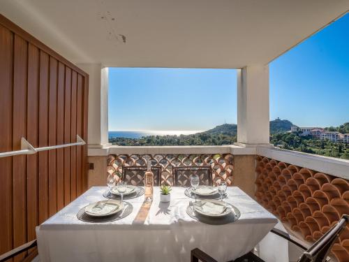Apartment L'Esquinade - H4 233 by Interhome - Location saisonnière - Saint-Raphaël