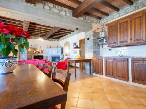 Apartment Il Girasole by Interhome in San Romano In Garfagnana