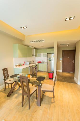 Kjøkken, Accra Luxury Apartments @ Pearl in Cantonments