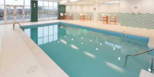 Holiday Inn & Suites Detroit - Troy, an IHG Hotel in Troy, USA