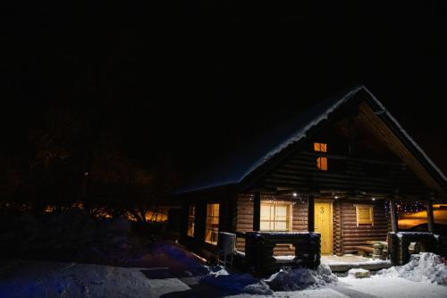 Nuustakumajad Nuustakumajad