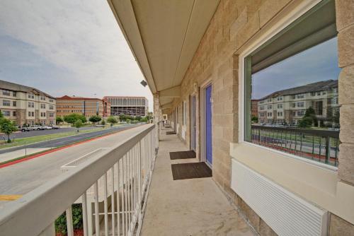 Motel 6 San Antonio, TX - Downtown - Market Square - 출입구