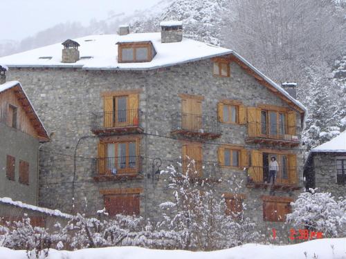  APARTAMENT NORAY EL TARTER 2º 2ª in Erillavall
