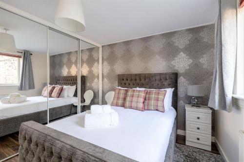 Stunning 1 Bed at Holyrood Palace & Arthurs Seat, Édimbourg (photo 7)