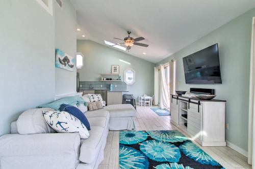 Idyllic South Bethany Home with Private Beach Access