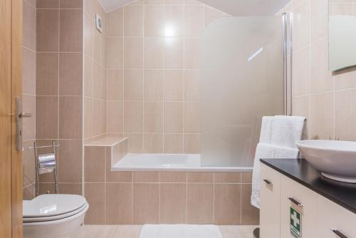Savana Apartment By Atlantic Holiday - image 6