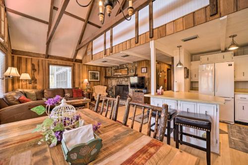 Chalet with Mtn Views and Golf Course Access! in Sky Valley, USA