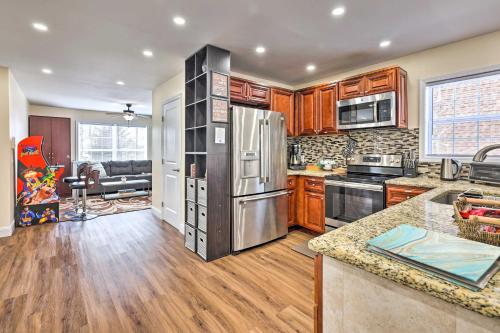 Bright Tobyhanna Home with Hot Tub and Fire Pit! in Tobyhanna, USA