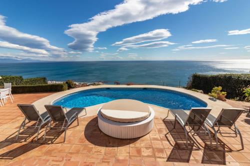 Magnífica villa cerca Sotogrande con vista mar excepcional