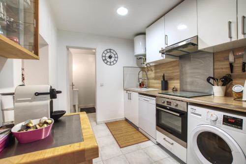 кухня, Maison avec jardin et jacuzzi proche Polytechnique in Palaiseau