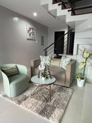 J Spazio Apartelle and Cafe in Tabaco