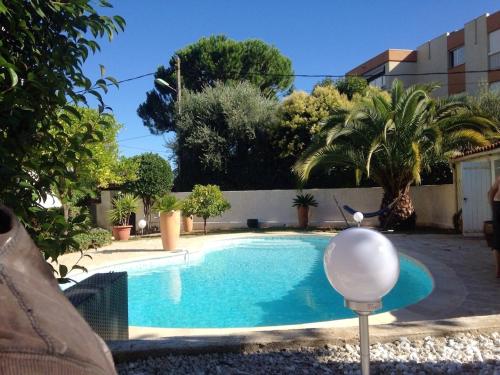 Villa de 2 chambres avec vue sur la mer piscine privee et jardin clos a Le Cannet - Location, gîte - Le Cannet