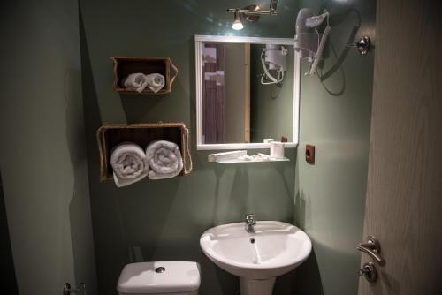 1920s Rooms