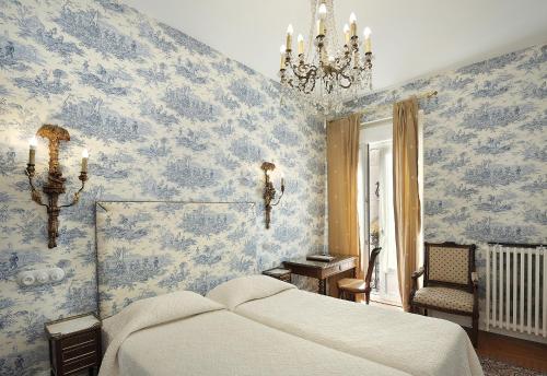 Hôtel de l'Abeille - main image