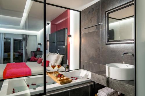Platinum Suites 2