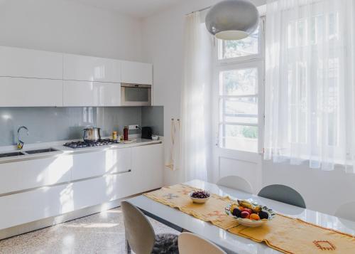 Létesítmények, 90 négyzetméteres, 2 hálószobás Apartman 2 fürdőszobával Meran Városközpont területén (Delightful Villa Rina, renovated, near town center) in Meran